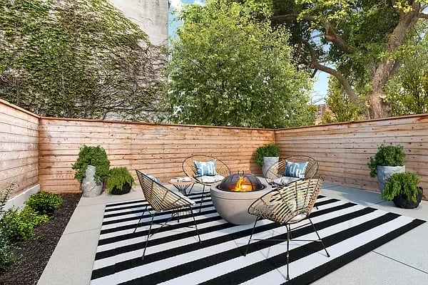 459 Quincy Street Unit: 1B