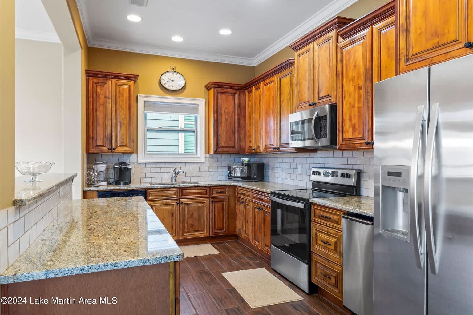 288 Karis Dr