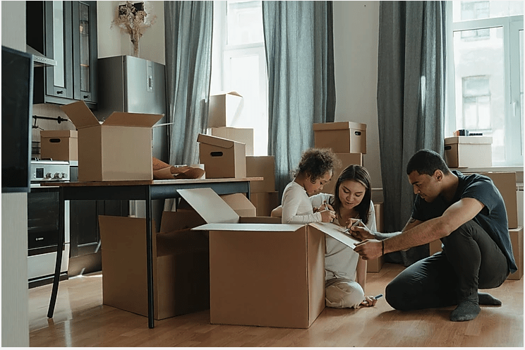 The Role of a Professional Organizer in Home Transitions