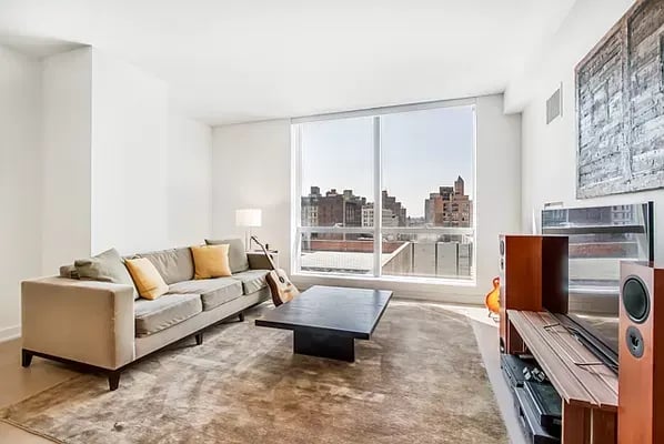 400 Park Avenue South Unit: 24A