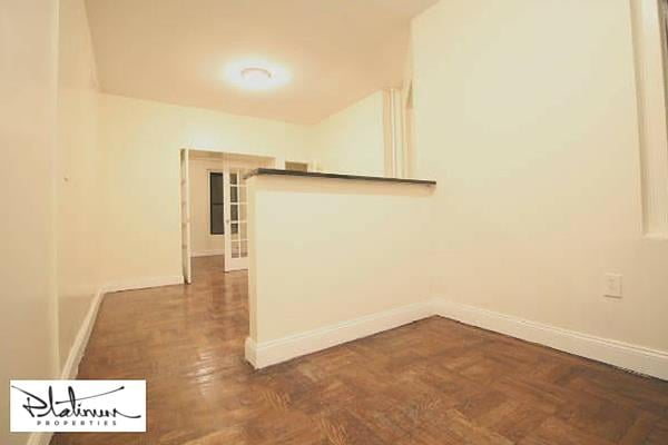 715 East 5th Street, Apt 3-A