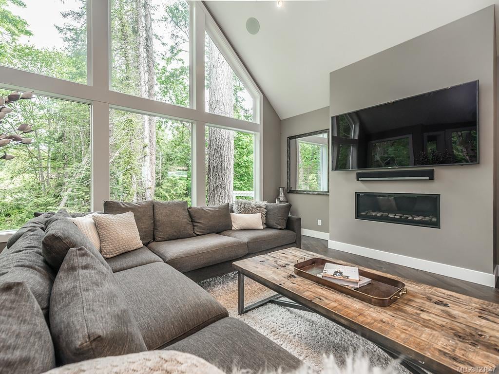 6238 Elizabeth Garden Ct