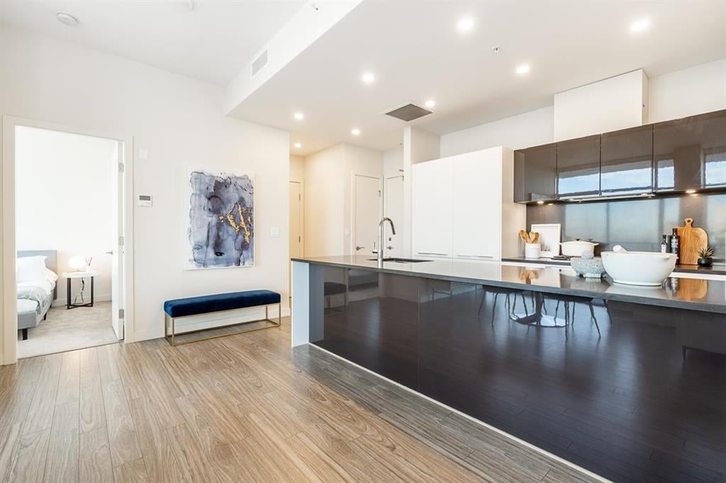 4001-6383 Mckay Ave