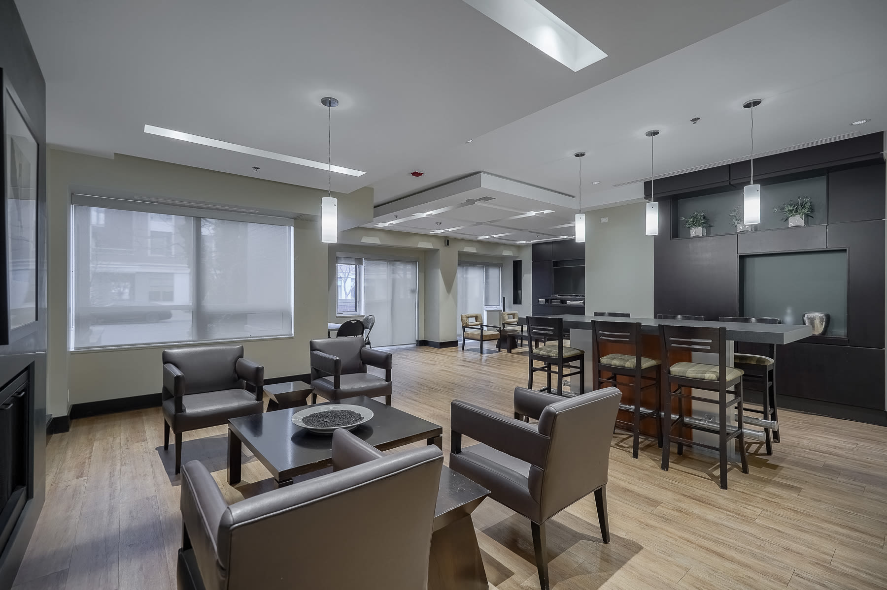 80 Port St E #212 