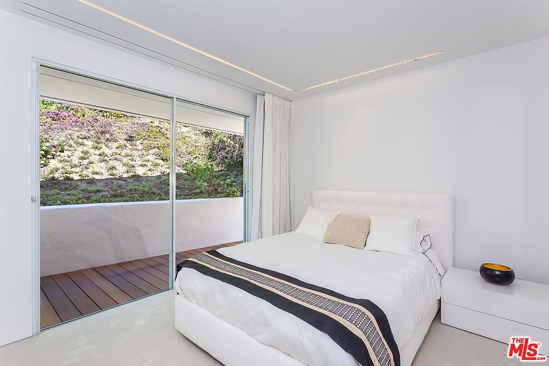 Ridge Chateau