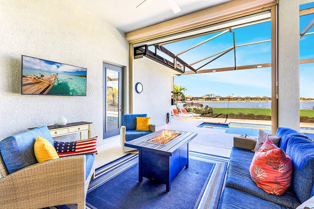 18389 Wildblue Boulevard, Flort Myers