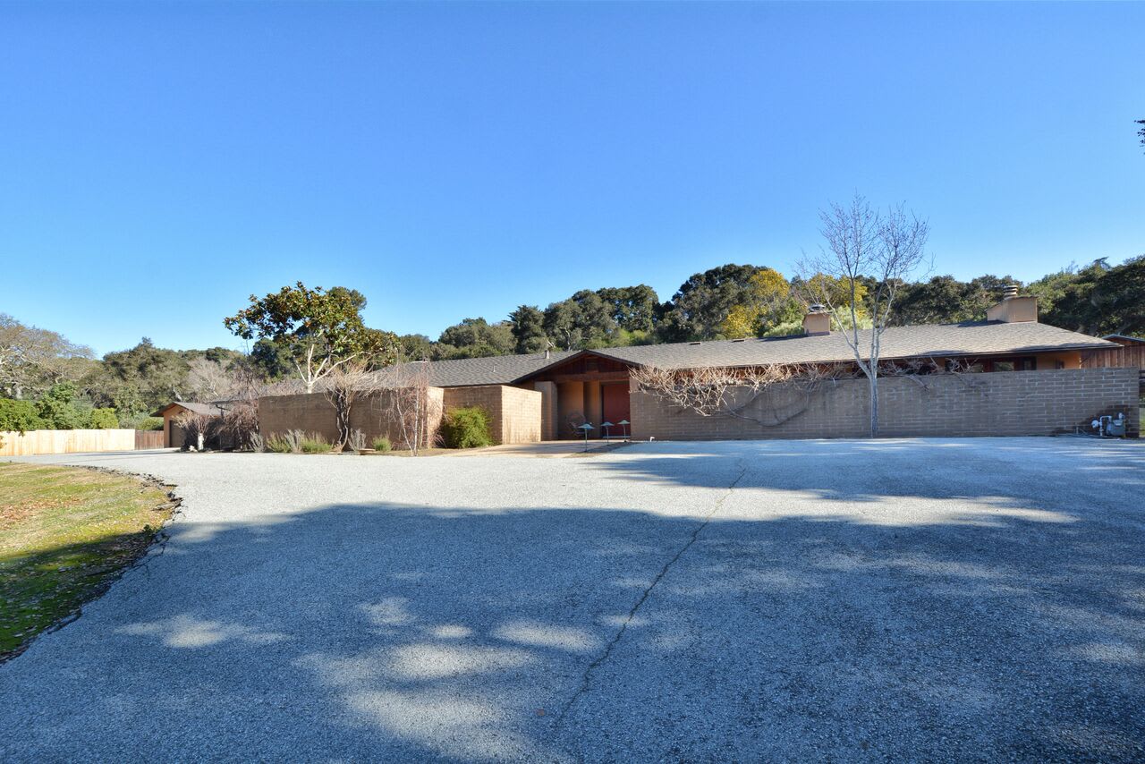 471 W Carmel Valley Rd