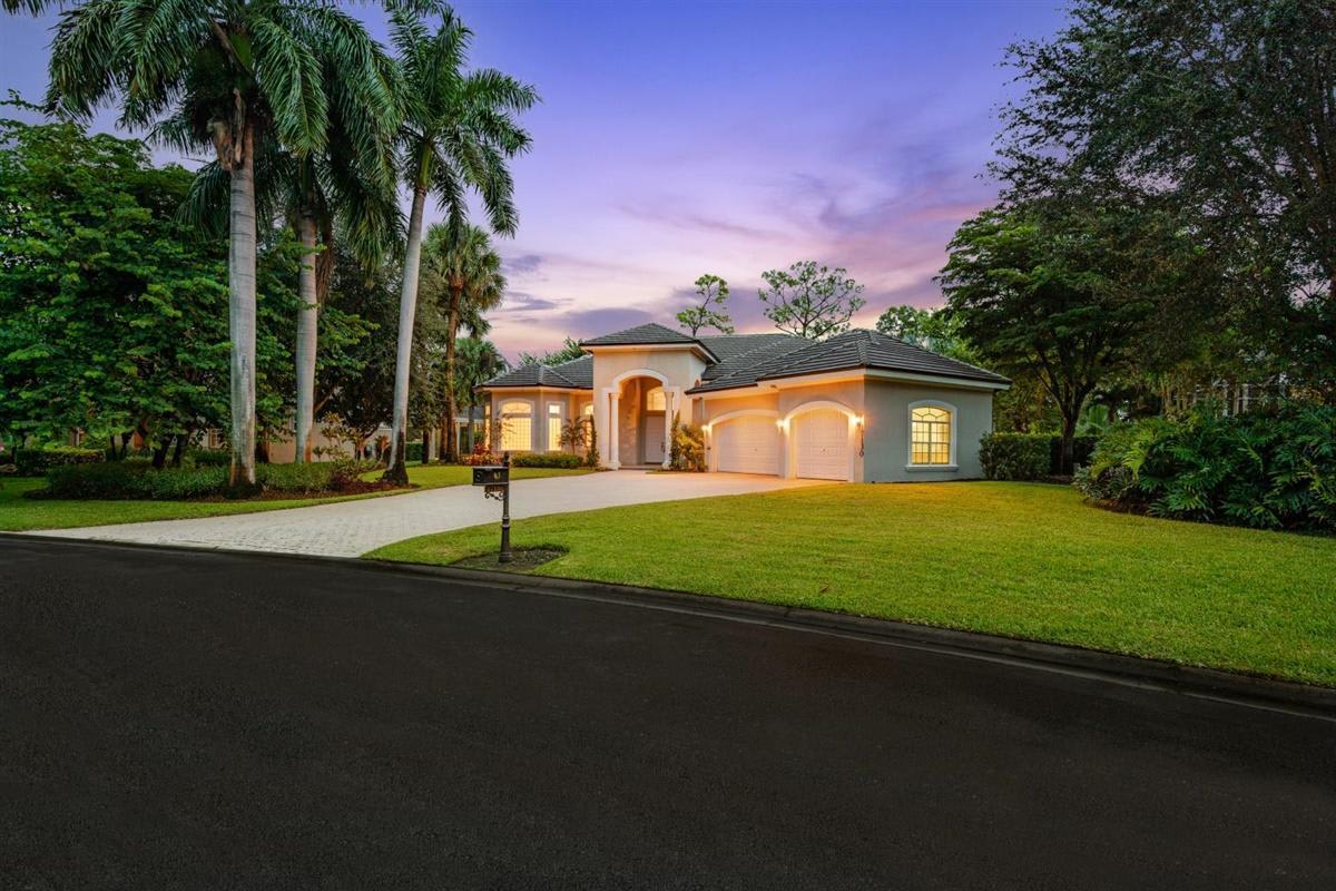 17130 Gulf Pine Cir