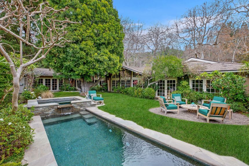 THE LAND UNDER THIS $35 MILLION L.A. PROPERTY COULD BE MORE VALUABLE THAN THE HOUSE ITSELF