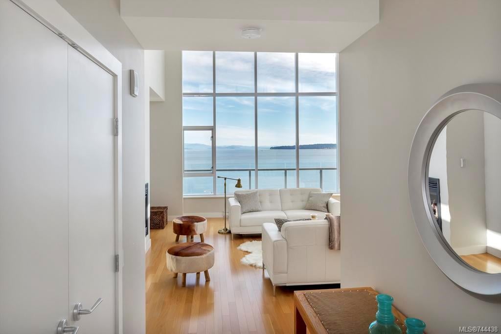 709-9809 Seaport Pl