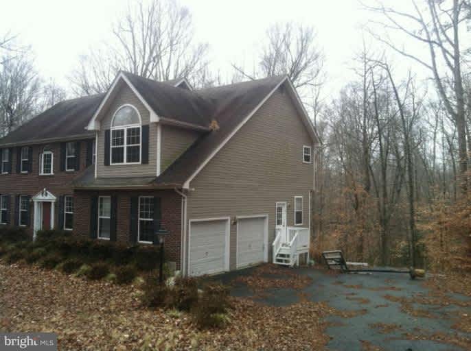 2810 Lady Anne's Wy