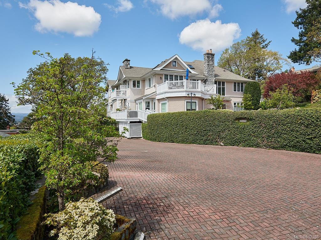 108-1196 Clovelly Terr