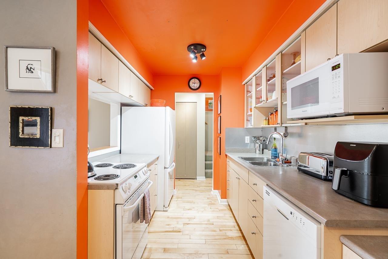 1962 Purcell Way, North Vancouver