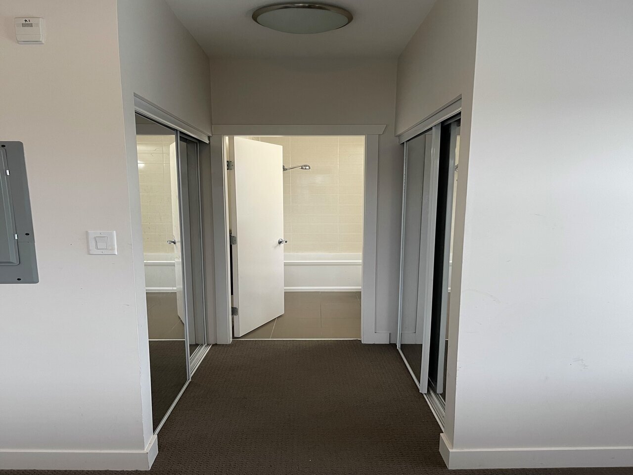 214-13468 King George Blvd