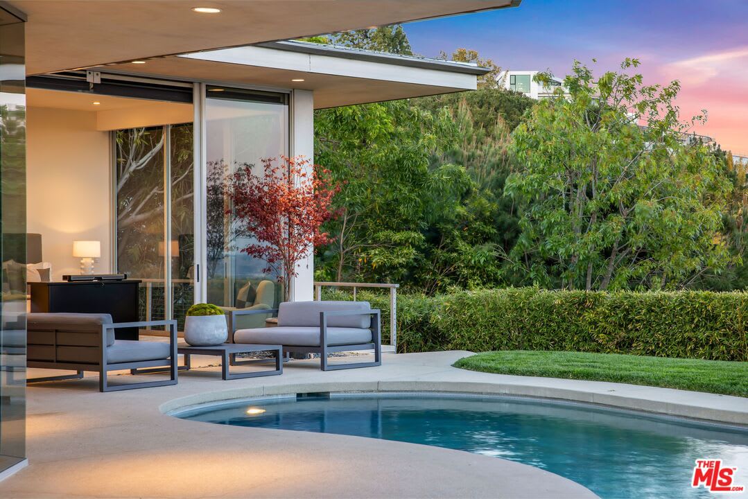 Beverly Hills Mid Century Pool Home