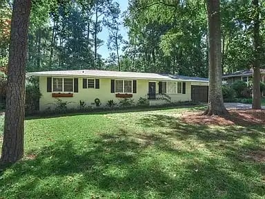 508 Henderson Dr