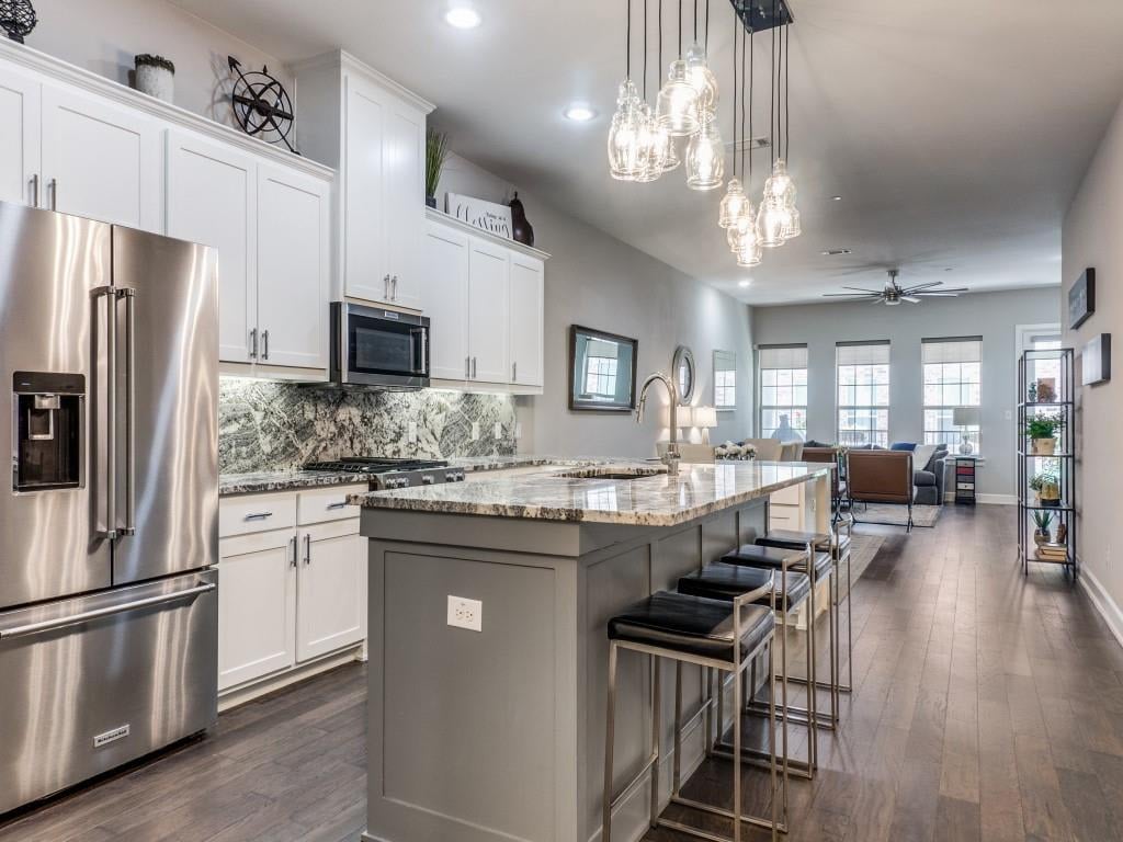 5015 Meridian Ln, #2106
