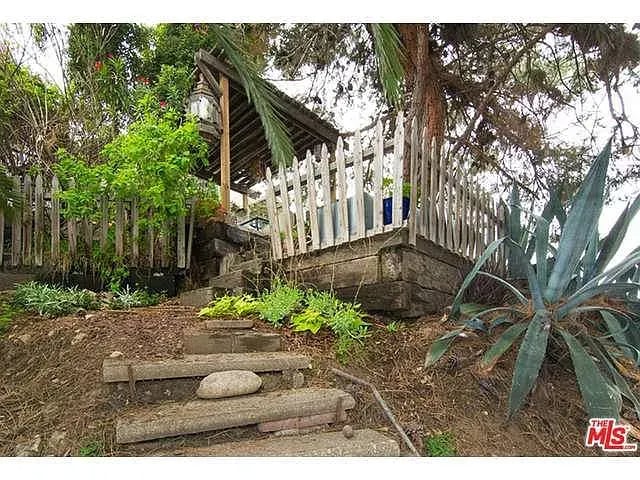 3134 Verdugo Rd