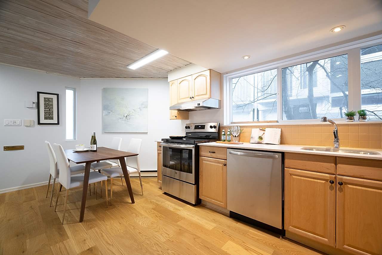 212-1045 W 8th Avenue, Vancouver