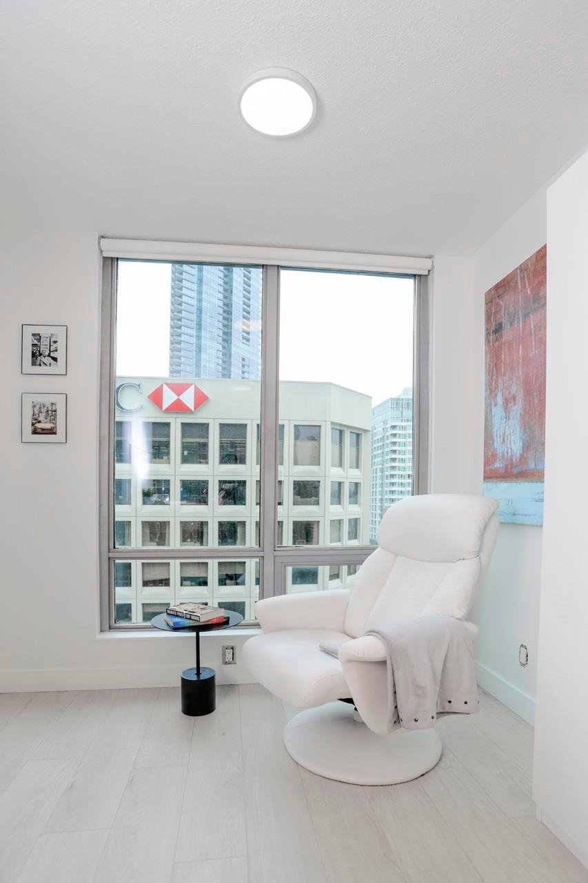 2505-1200 W Georgia St