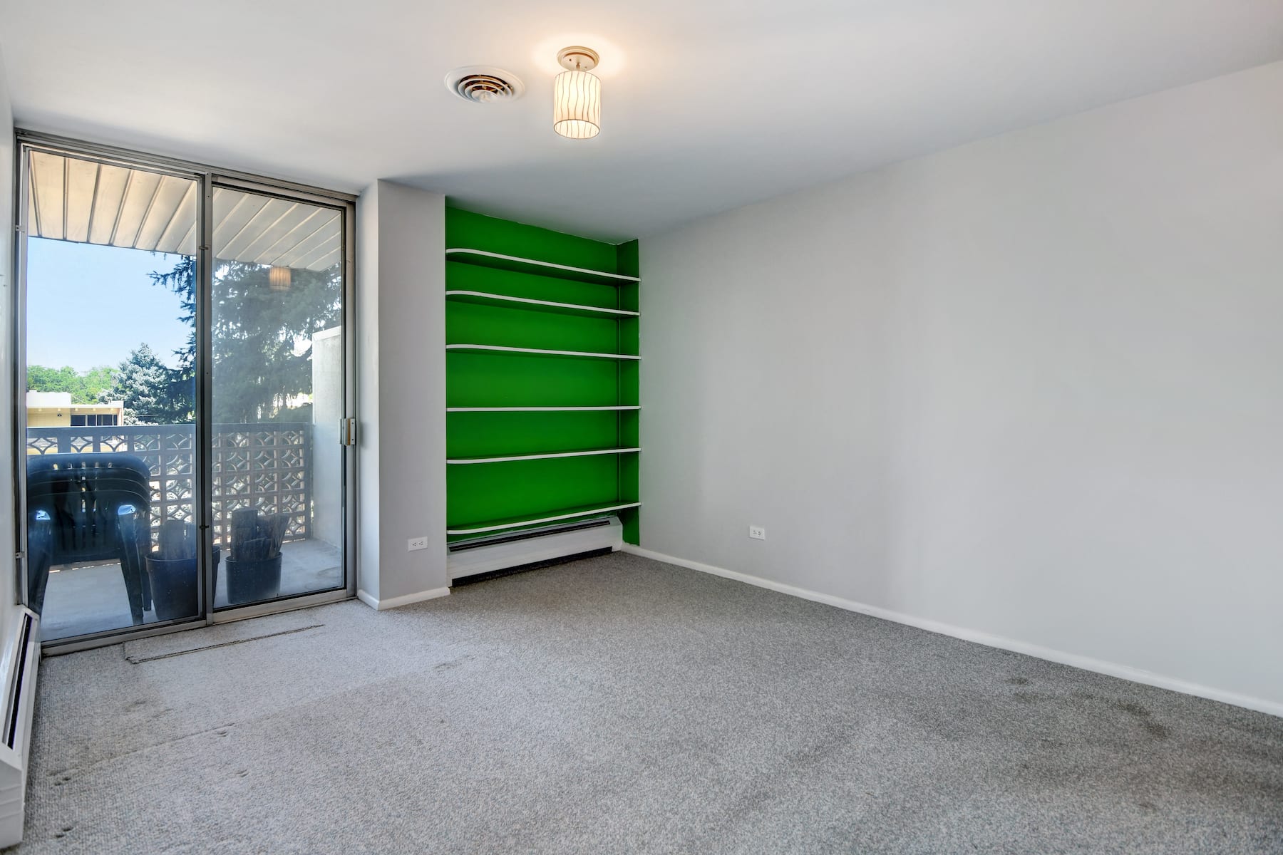 4570 E Yale Avenue #301