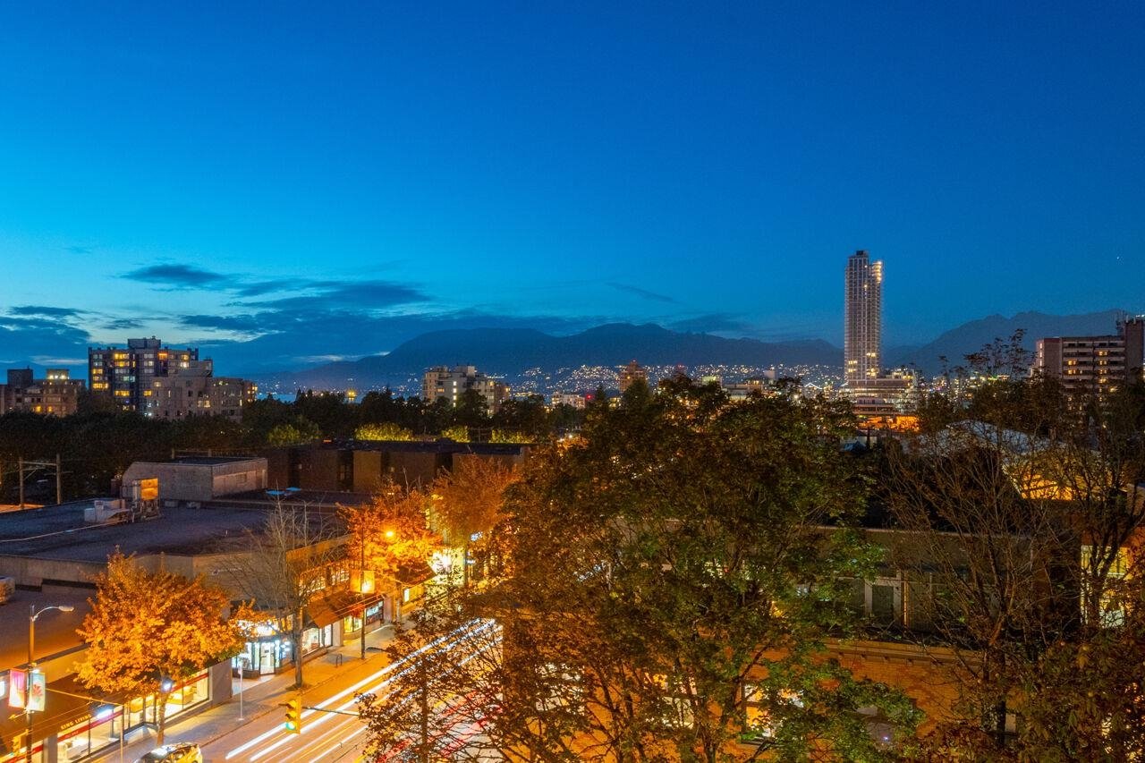 525-1445 Marpole Ave