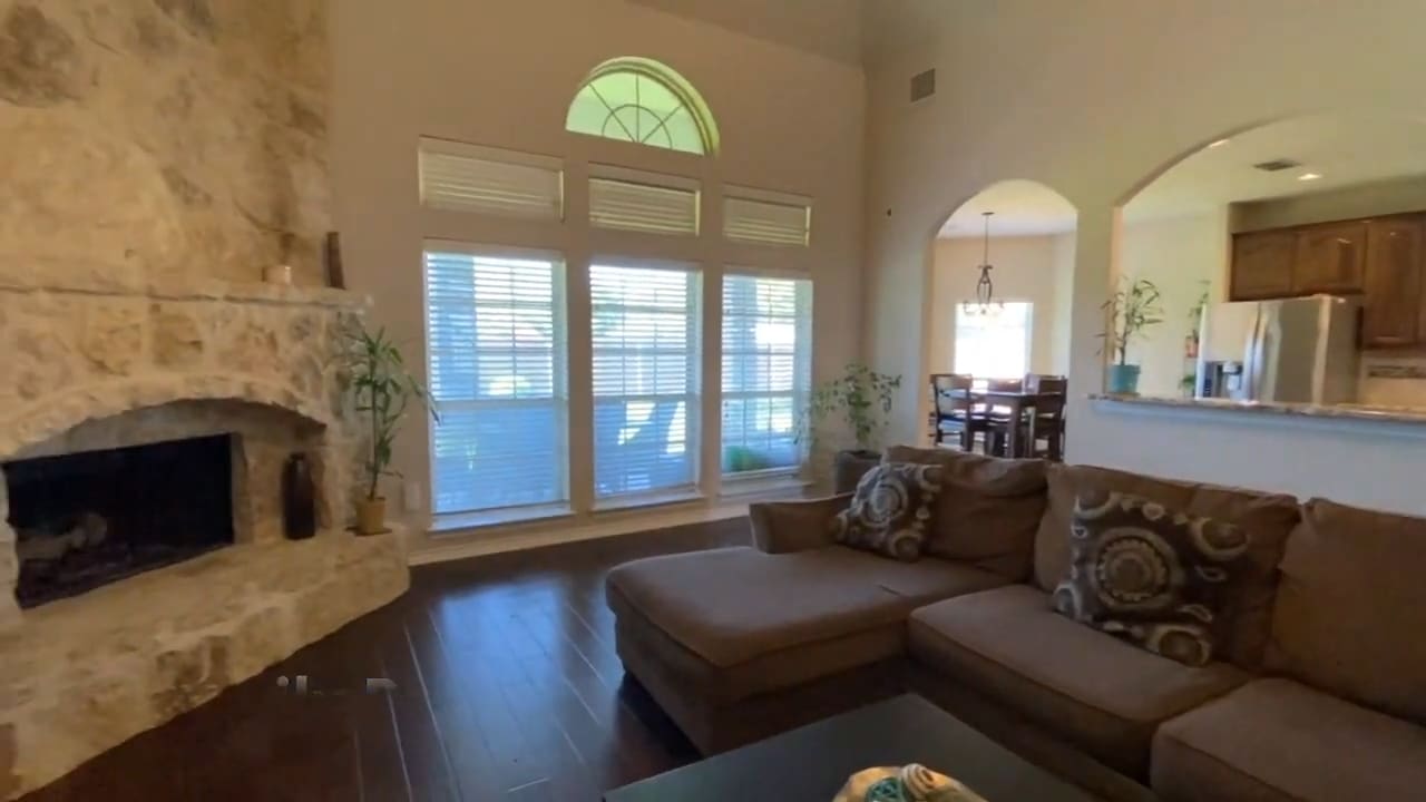 5111 Copper Cove Circle - For Sale in Mansfield, TX