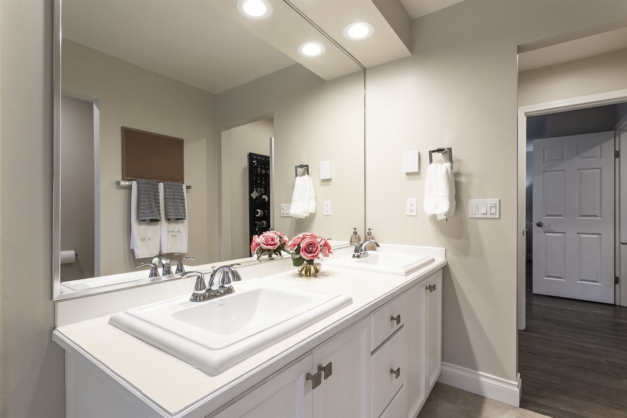 14-101 Parkside Dr