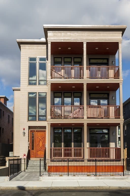 1824-1826 Columbia Rd #1