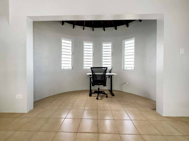 294 Fahie Hill 3 Bedrooms