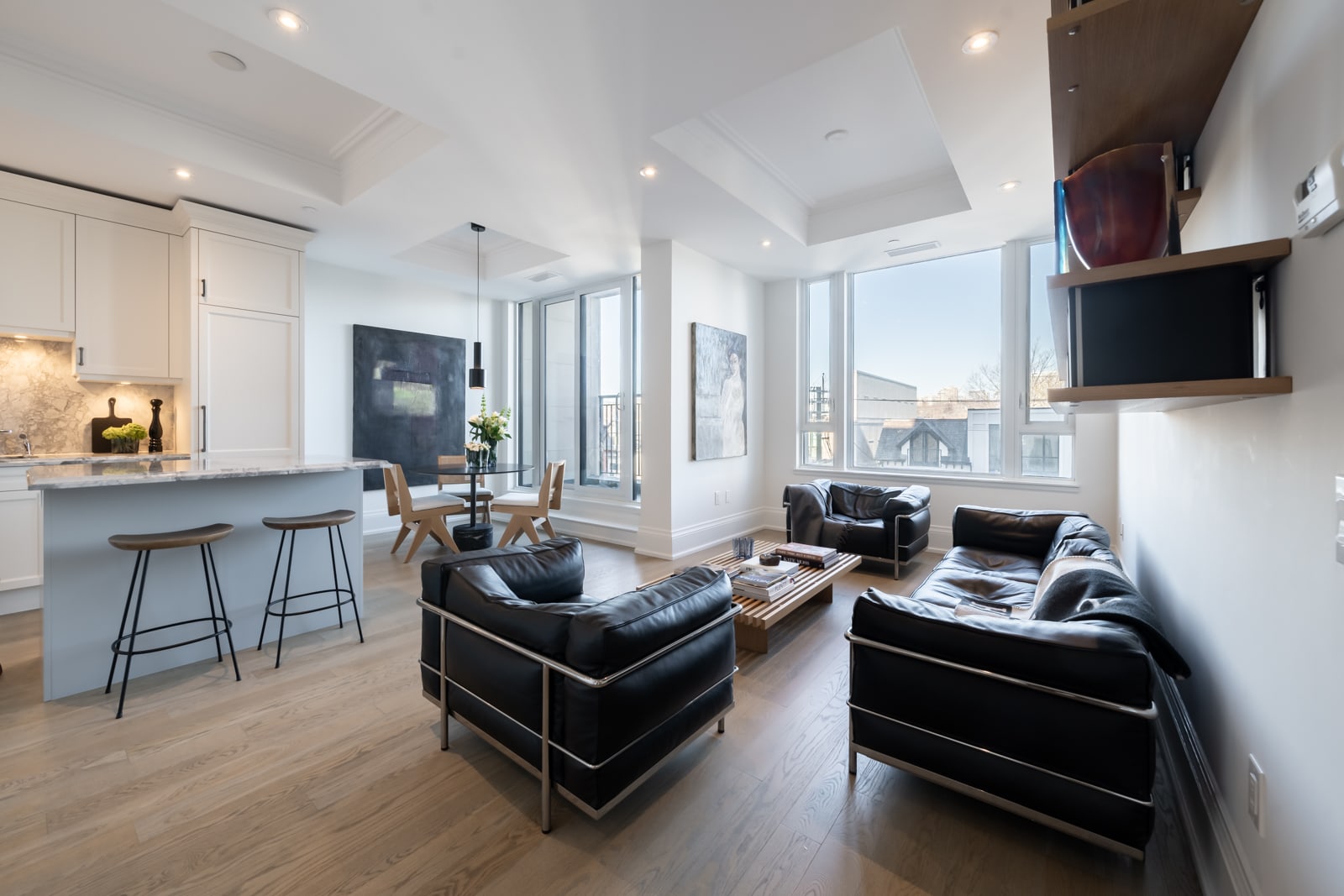 Luxury Yorkville Condo | 133 Hazelton Ave #307