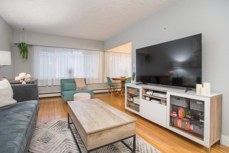 104-1075 W 13th Ave