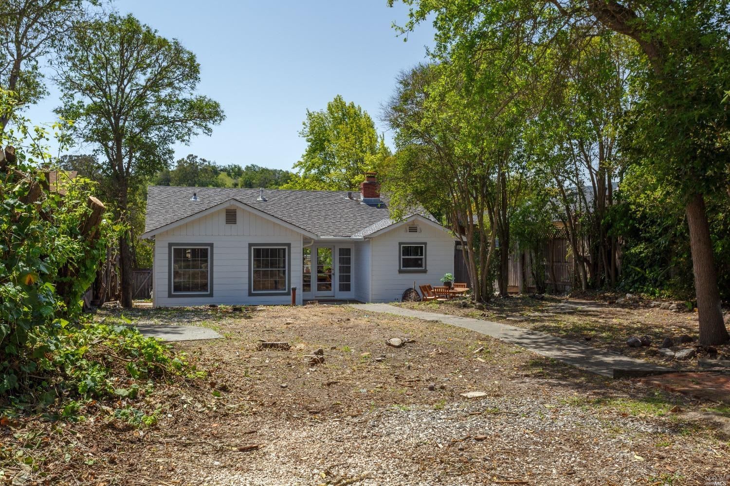 648 Peach Street, Novato