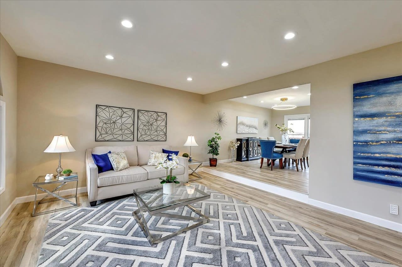 1346 Erinwood Ct