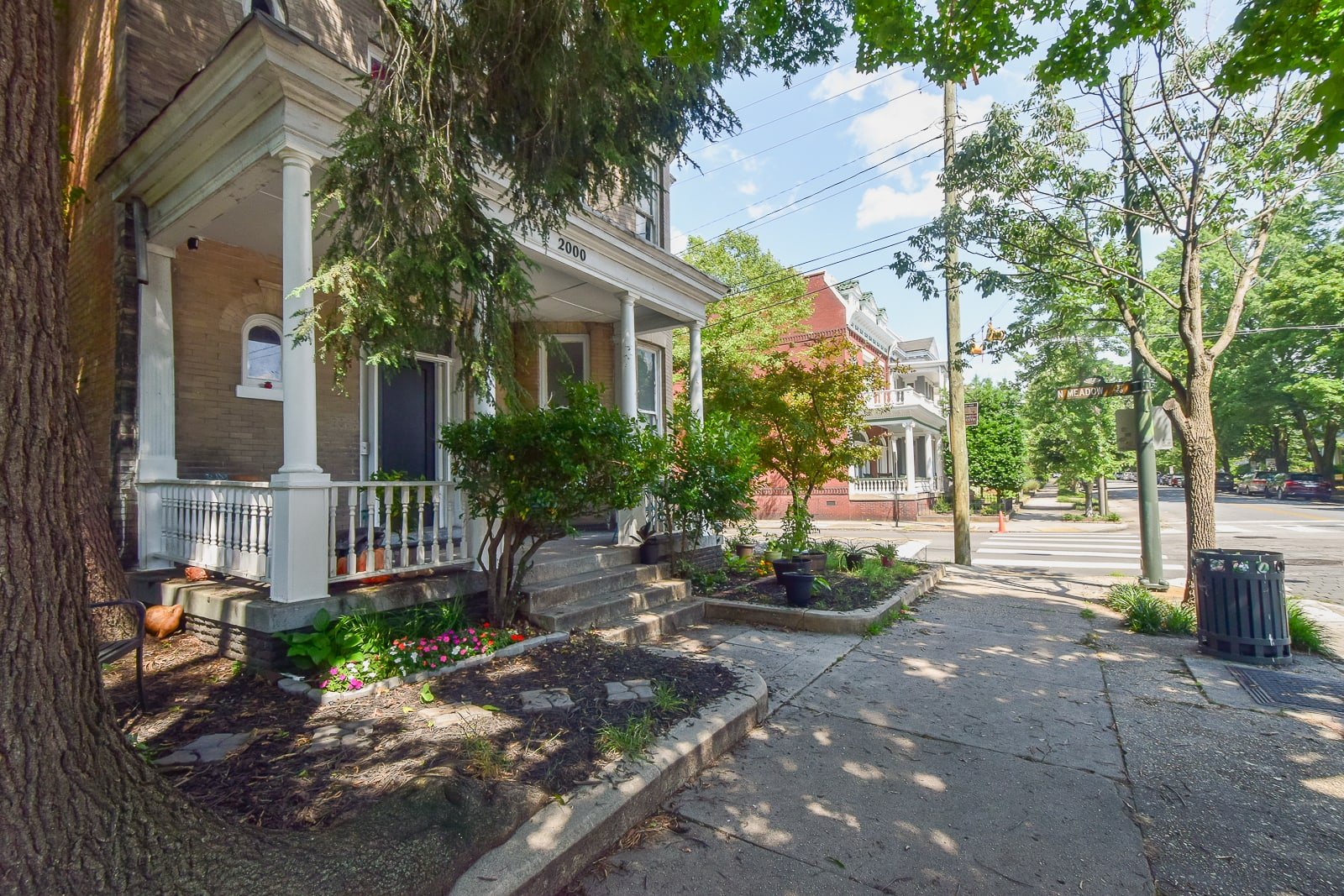 2000 W. Grace Street