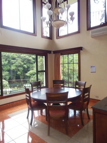Riverfront Mountain Estate, Heredia