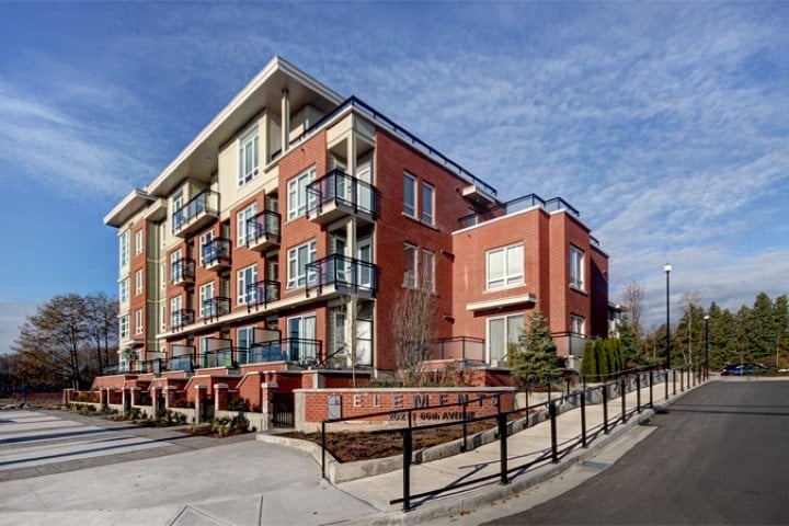 A215-20211 66 Ave