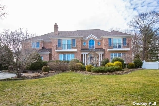 18 Pine Drive, Woodbury