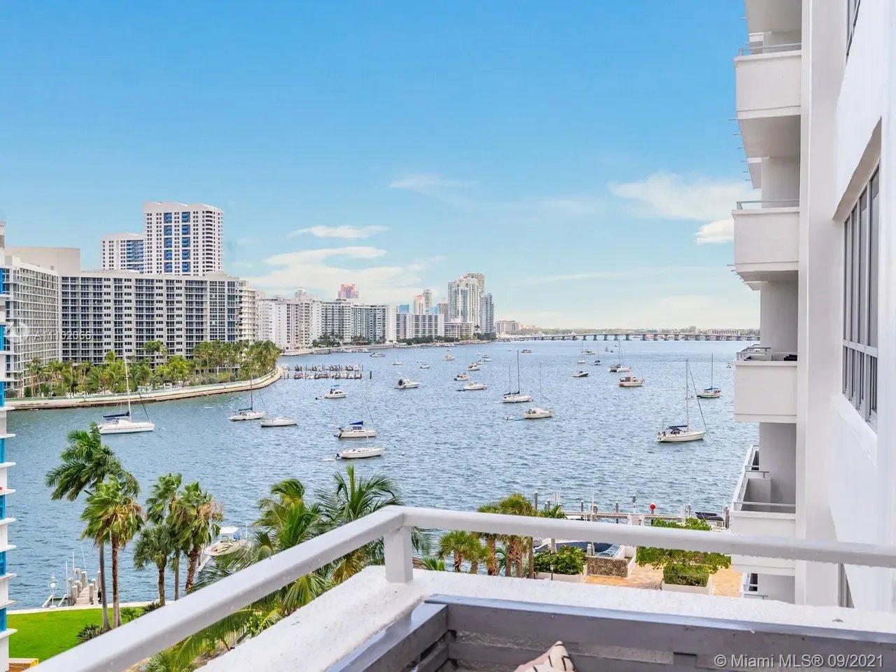 11 Island Avenue, #808