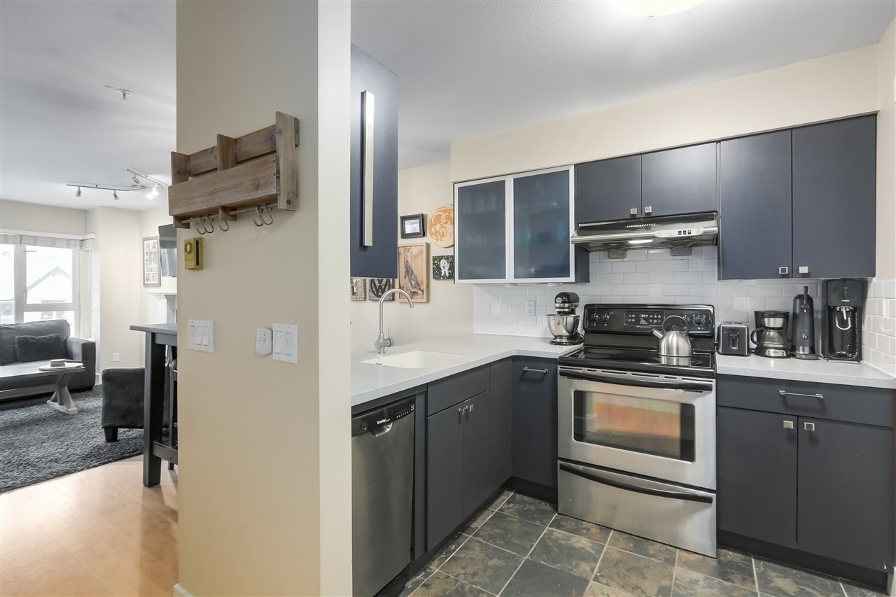 409-937 W 14th Ave