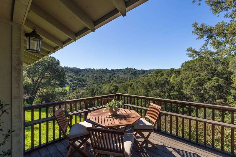 22505 Rolling Hills Road