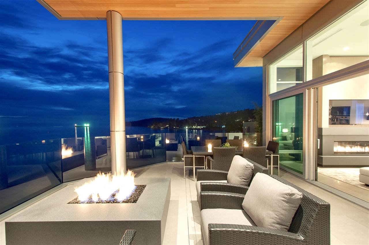 3906 Marine Dr