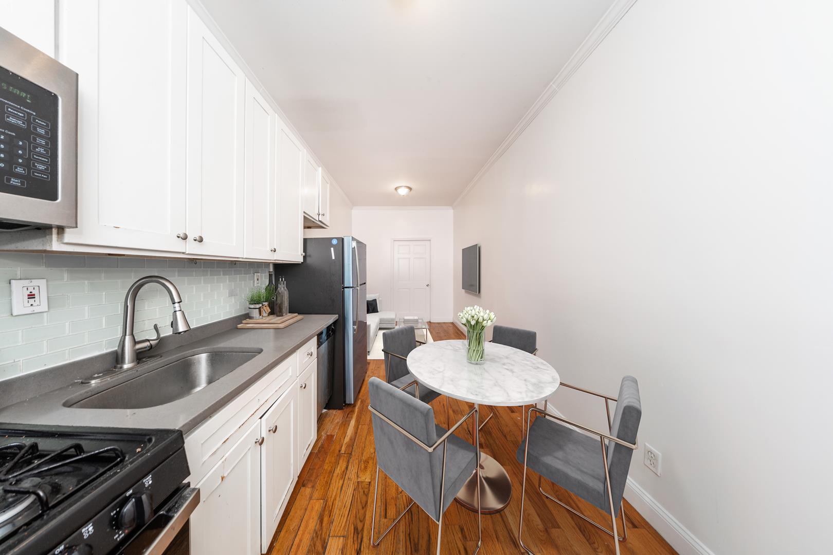 45 Kingston Avenue, Apt 1-R