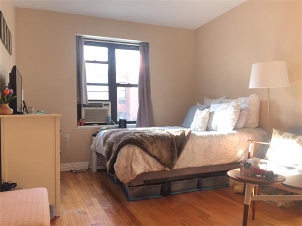 312 West 23rd Street, Apt 3-R