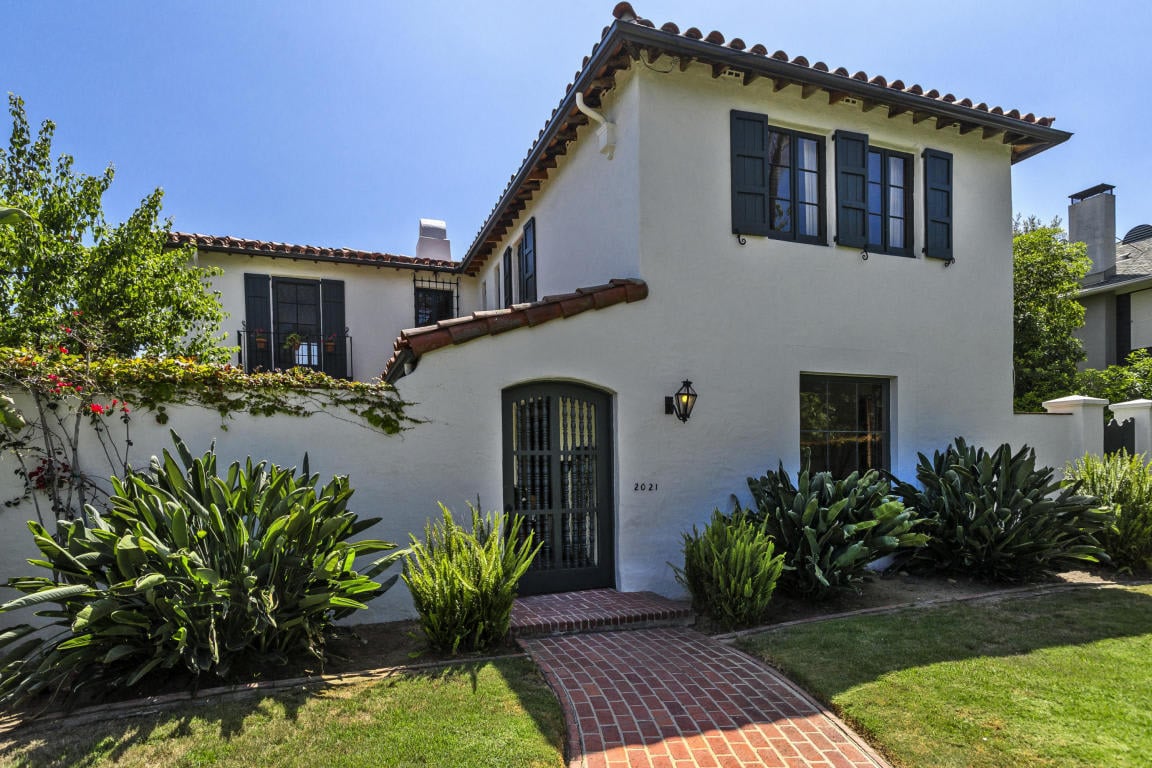 2021 Santa Barbara St