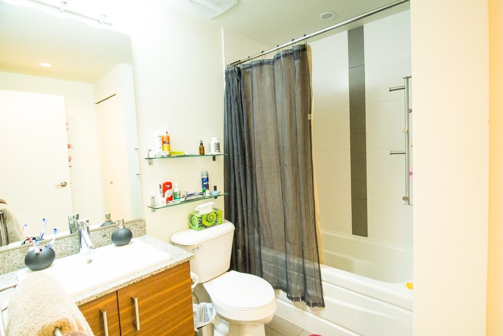 411-5788 Sidley St