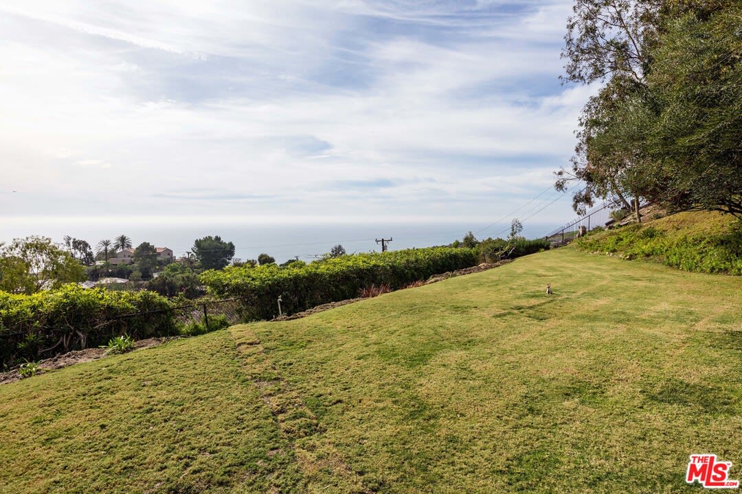 22251 Carbon Mesa Road