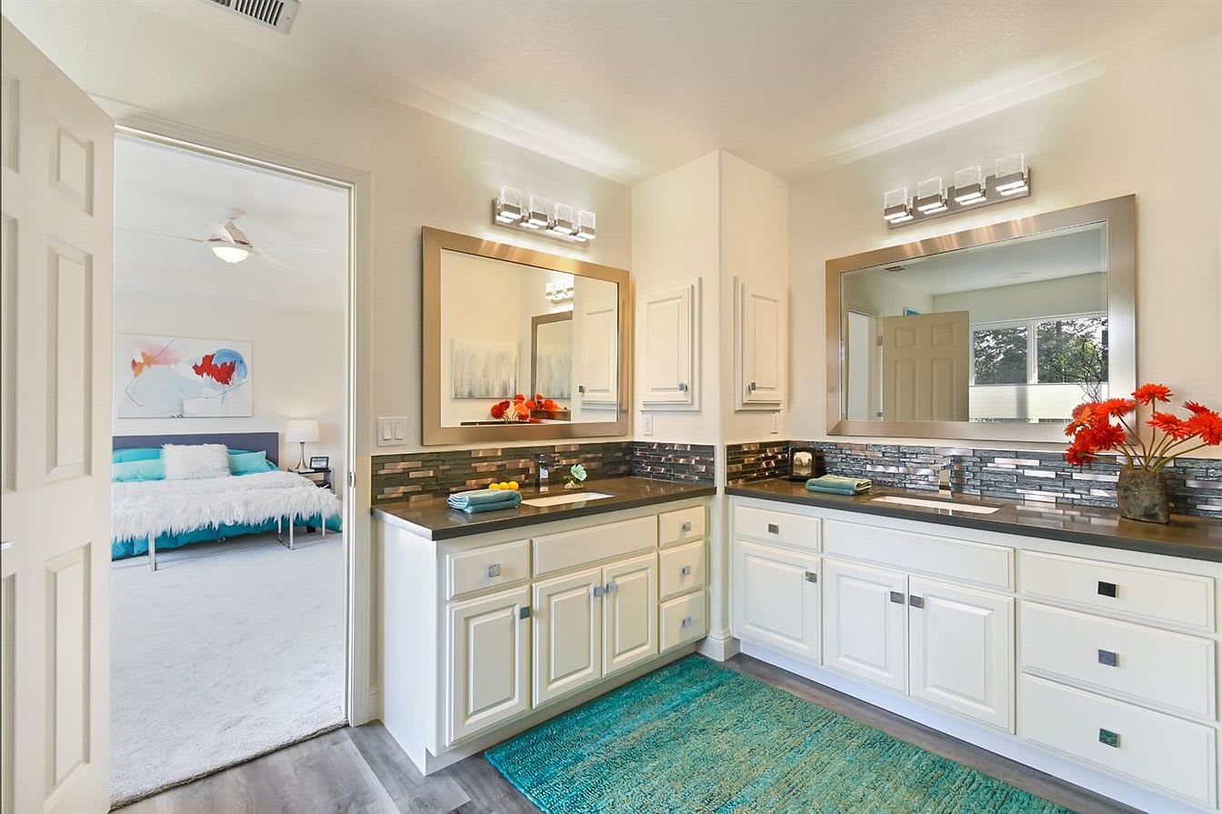 2708 Rockwell Drive