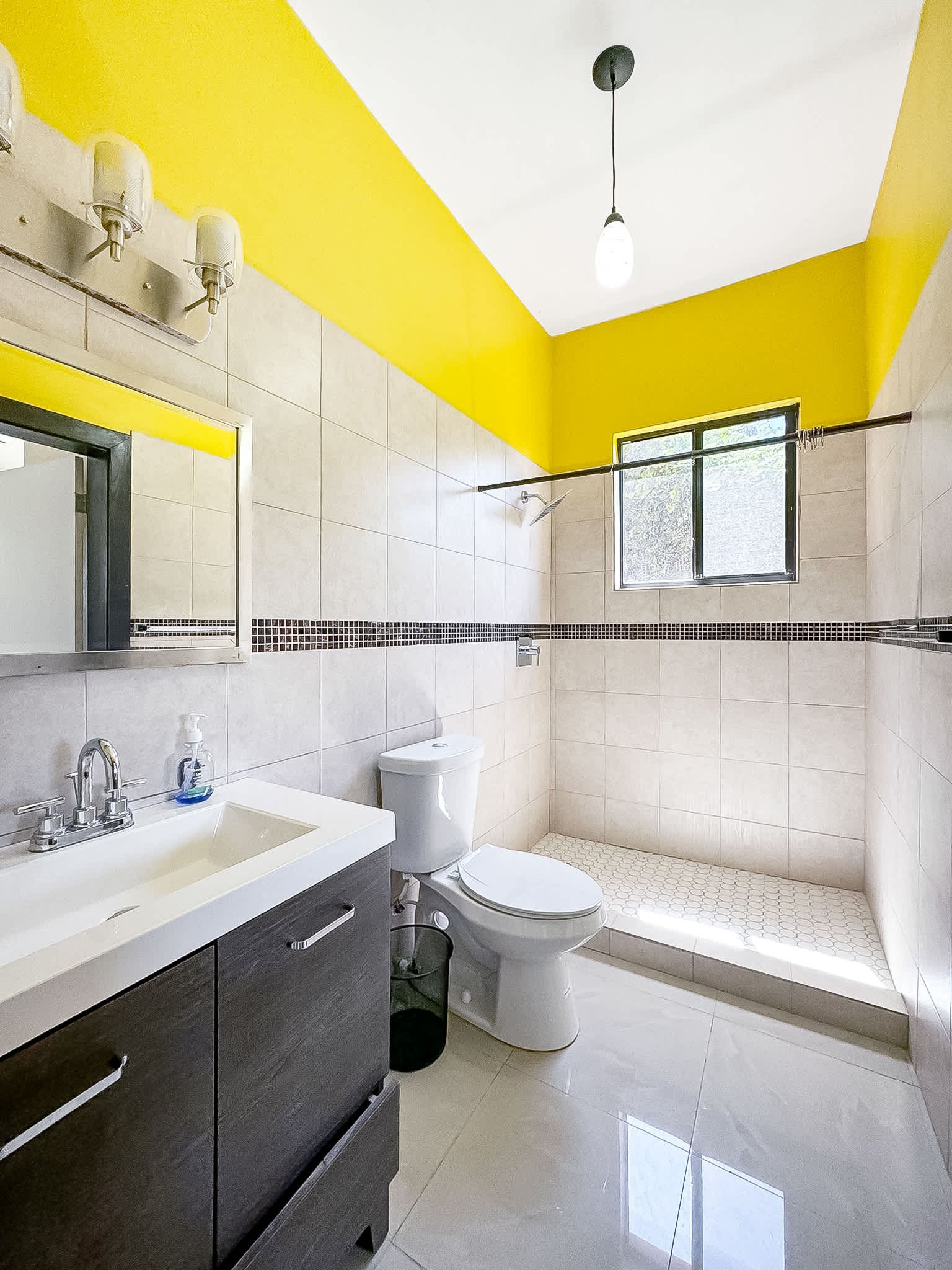 789 Threadfall 2 Bedroom Apartment