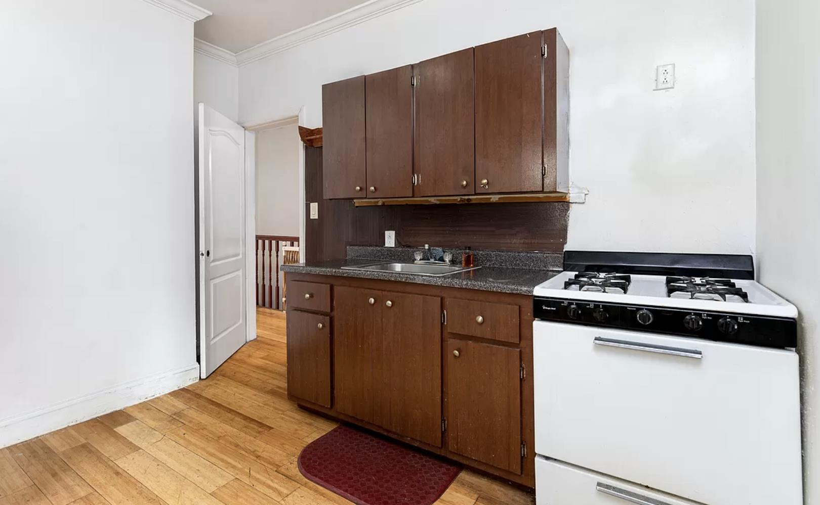 387 Grant Avenue, Apt 2
